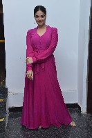 Sri Mukhi Pics